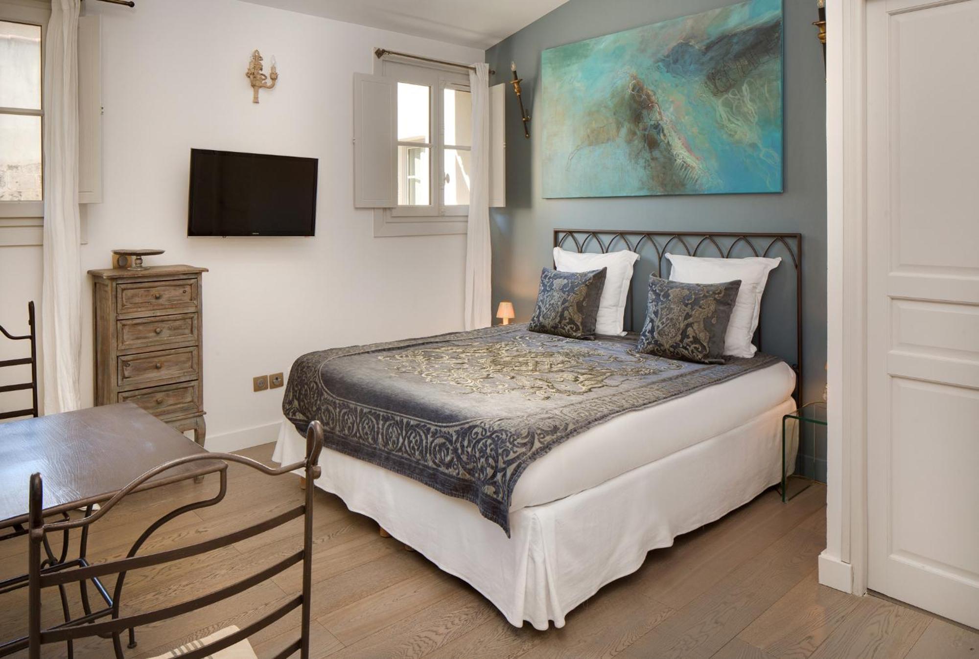 La Maison Des Augustins 4 Stars Spa Et Fitness Avignon Pokoj fotografie